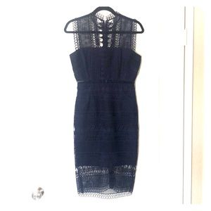 Bardot XS navy blues lace dress